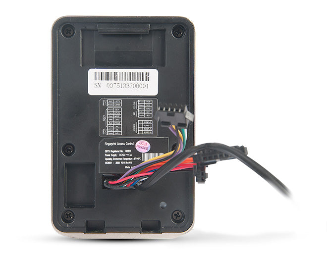 Lector Biométrico de Huella y Proximidad / 3,000 Huellas 30,000 Tarjetas / Teclado / IP65 Antivandalico / TCP/IP RS485 / Control de Acceso