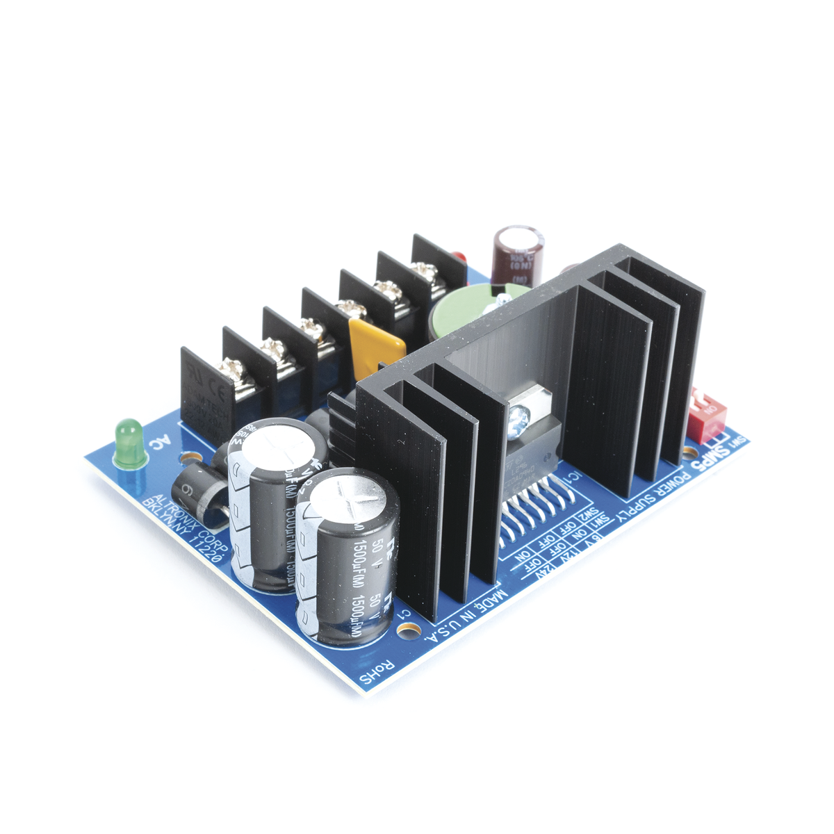 Fuente de Alimentación Tipo Tarjeta / 12/24 VCC Seleccionable / 6 A de Corriente Continua / Entrada 115 VCA 50/60 Hz / Respaldo con Batería
