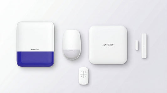 (AX PRO) KIT de Alarma AX PRO / Incluye: 1 Hub con bateria de respaldo / 1 Sensores PIR / 2 Contactos Magnéticos / 1 Control Remoto / 1 Sirena