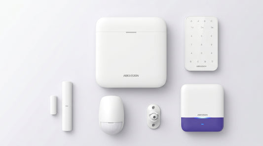 (AX PRO) KIT de Alarma AX PRO / Incluye: 1 Hub con bateria de respaldo / 1 Sensores PIR / 1 Montaje Universal para PIR / 2 Contactos Magnéticos / 1