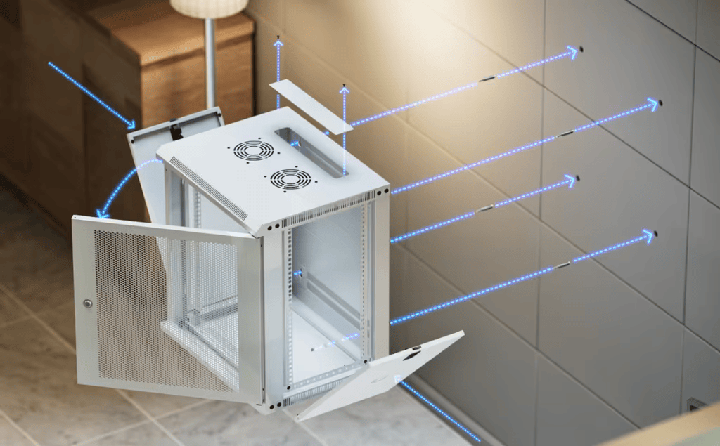 UACC Rack Cabinet 12U (550x 450 mm) - Gabinete Cerrado para Montaje en Pared con Puerta Frontal Perforada, Totalmente Ensamblado con Ventiladores