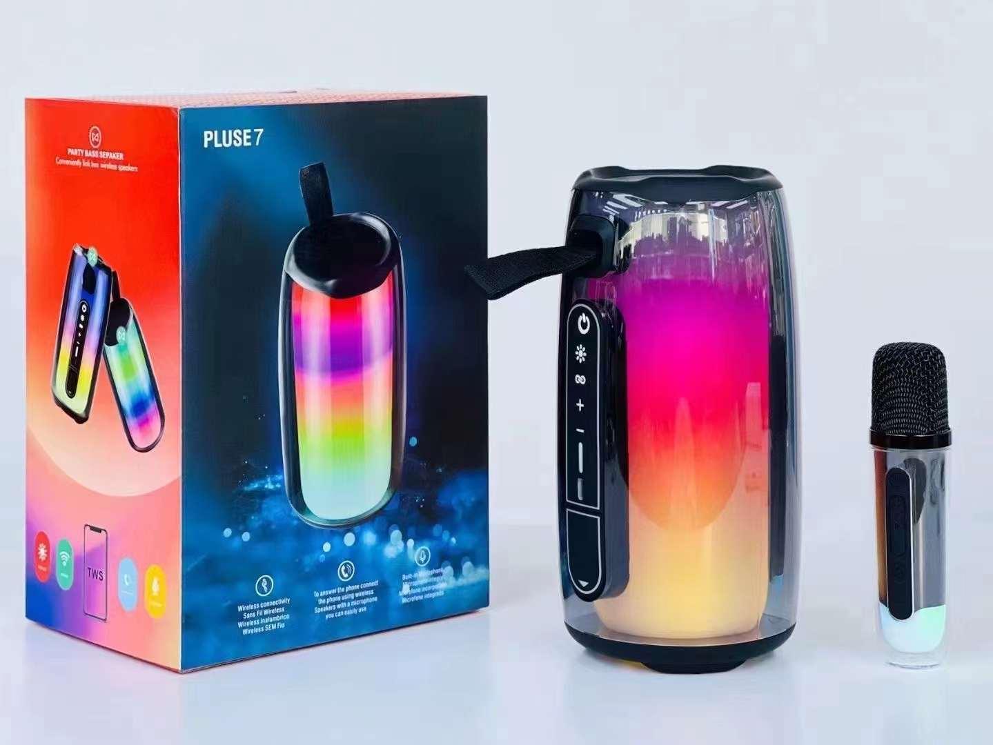 Bocina Altavoz Bluetooth Pulse7 colorido, luz ambiental de 360 grados, con opción de 1 o 2 microfonos para usar como karaoke, con batería incorporada - Ciaespinoza.com