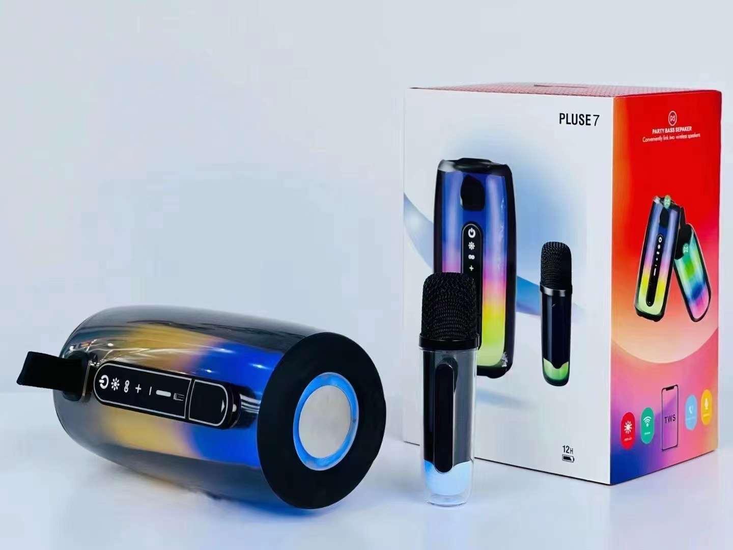 Bocina Altavoz Bluetooth Pulse7 colorido, luz ambiental de 360 grados, con opción de 1 o 2 microfonos para usar como karaoke, con batería incorporada - Ciaespinoza.com