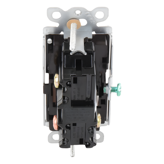 Apagador de pared Claro de 3 vías tipo paleta, 15 A, 120/277 V, para cargas generales de iluminación y motores, color blanco brillante