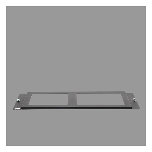 Placa de vestidura para chasis CA-1 con DVC-EM, DVC-KD y micrófono CMIC-1, en gabinetes NOTIFIER serie CAB-4