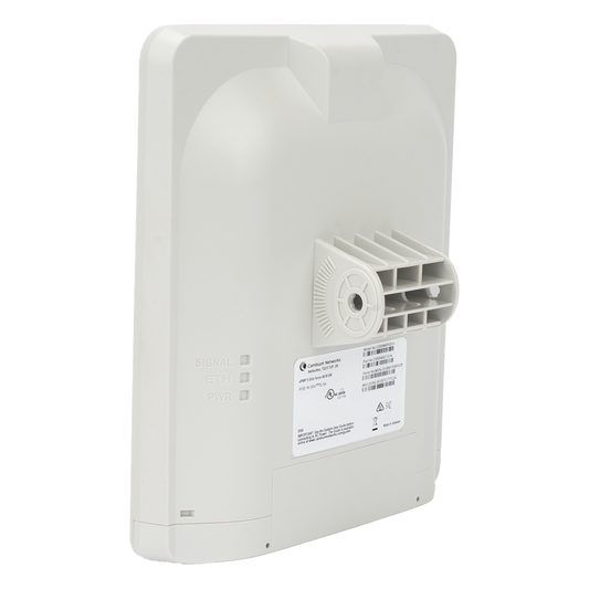 1 Gbps de capacidad / Suscriptor en 5 GHz / Force 4518 / 5 GHz / Antena Panel 18 dBi / Canales 20-40-80 MHz / MIMO 2x2 para una comunicación sin