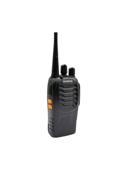 Radio walkie-talkie BF-888S de alta potencia, en fondo blanco