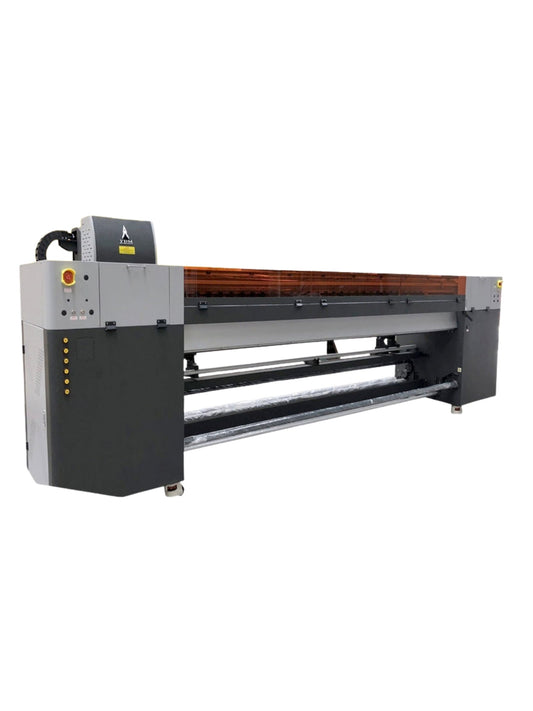 Impresora industrial de bobina UV de 3,2 m de ancho para lona, tela y papel tapiz, en fondo blanco