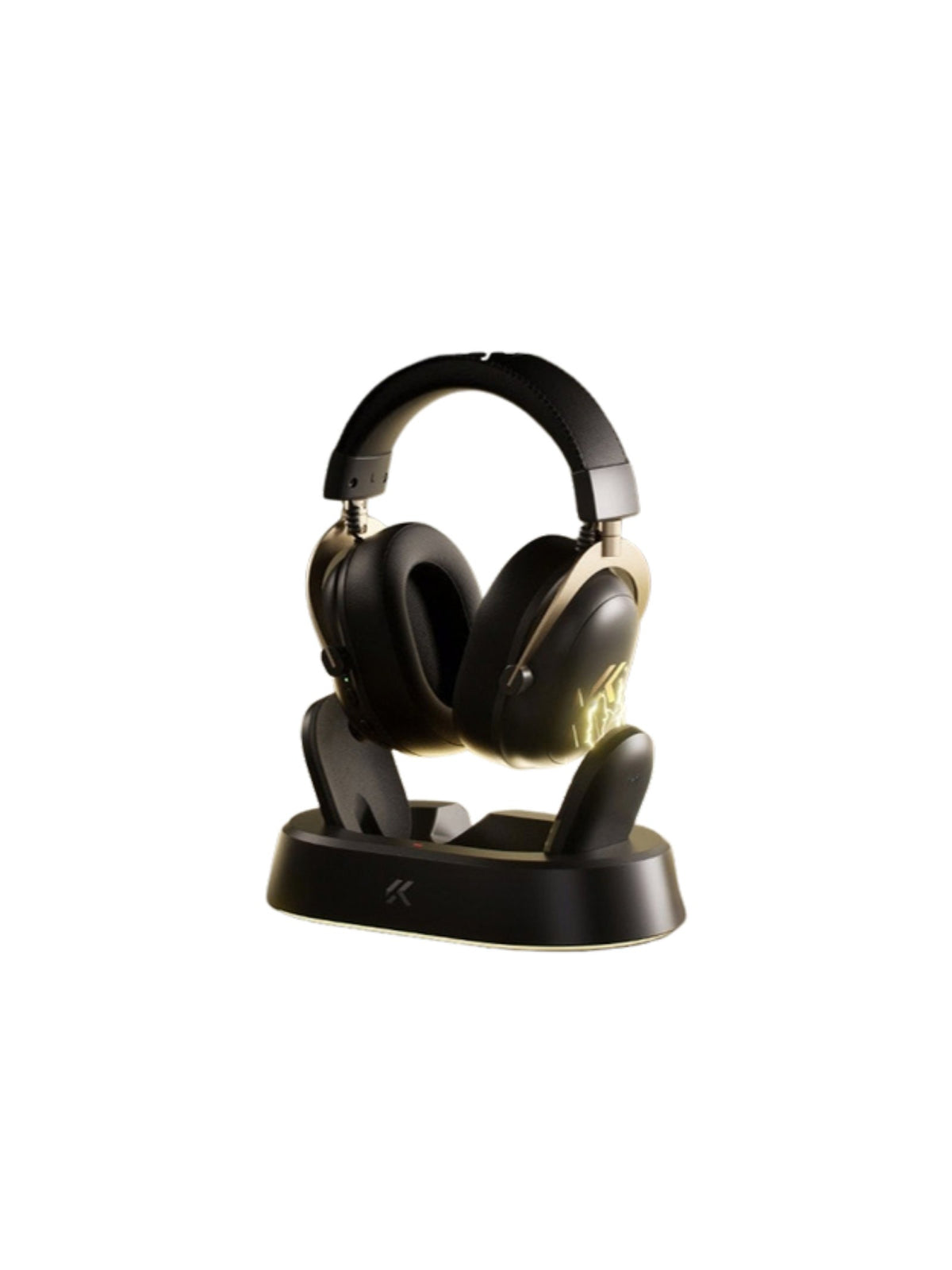 Audífonos gamer inalámbricos MCHOOSE V9 Turbo+ sobre su base de carga con luz, en fondo blanco