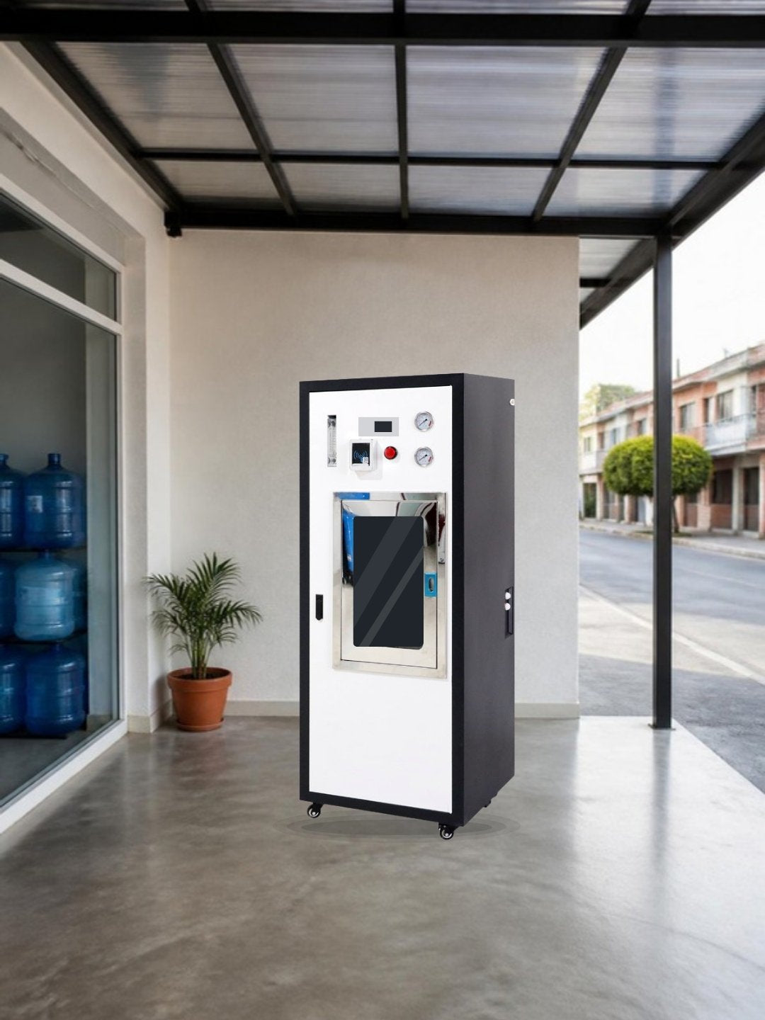 Máquina expendedora de agua purificada 400 y 800 galones/día bajo el toldo de policarbonato de una purificadora