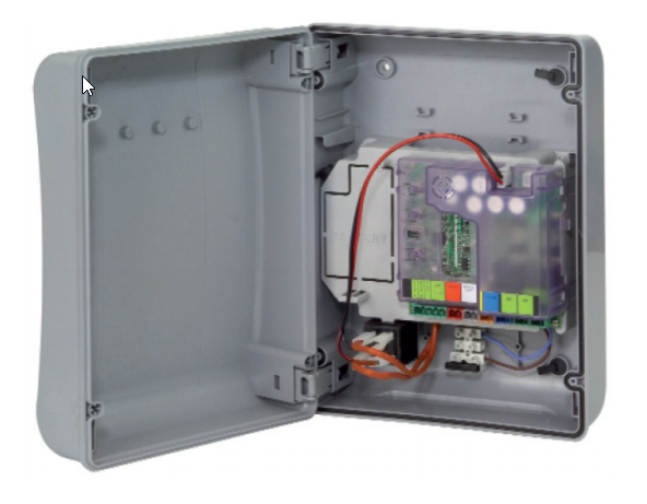 Cuadro de mando FAAC para operadores abatibles FAAC S418 y FAAC 770N