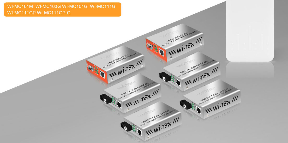 Convertidor de medios / 1 puerto RJ45 100/1000 Mbps PoE Out 802.3af/at / 1 SFP 1000Mbps / Distancia según transceptor
