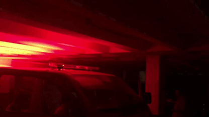 Barra de luces LED de 47", 124 LED, con control de tráfico en color ámbar, dual color rojo/claro, ideal para equipar ambulancias y unidades de