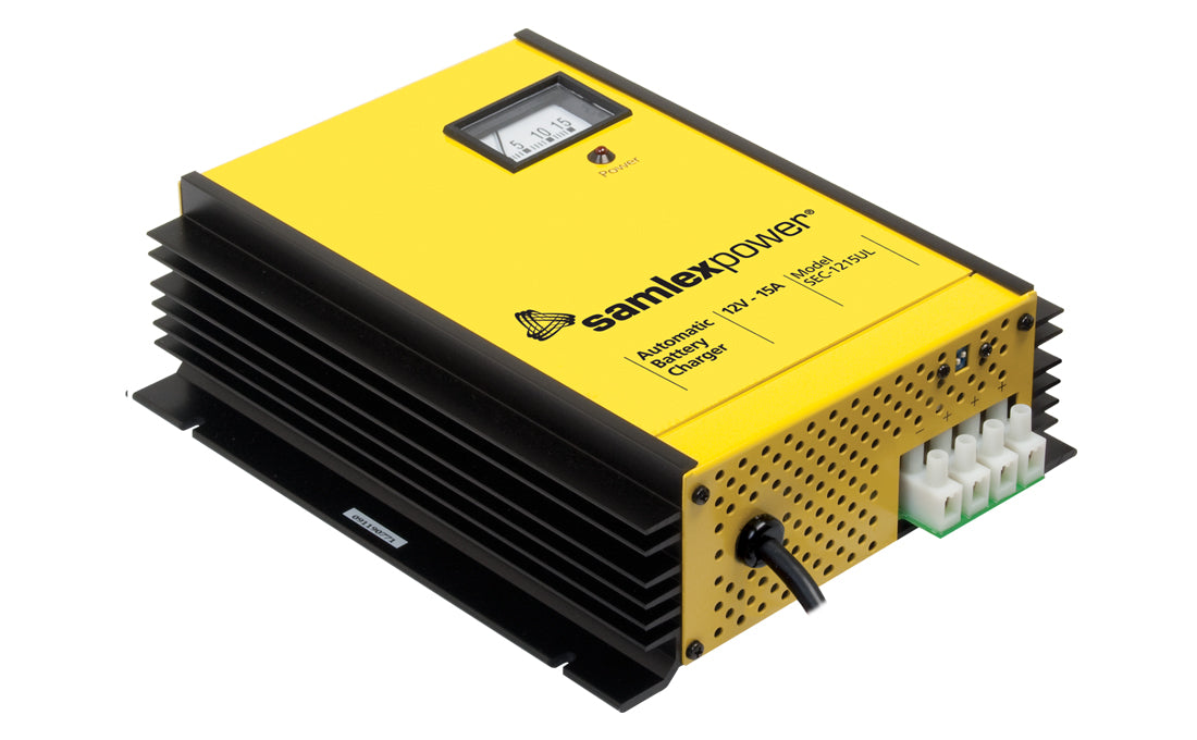Cargador de Baterías de Plomo Ácido 12 Volts, 15 A / Bancos de 100 a 200 Ah