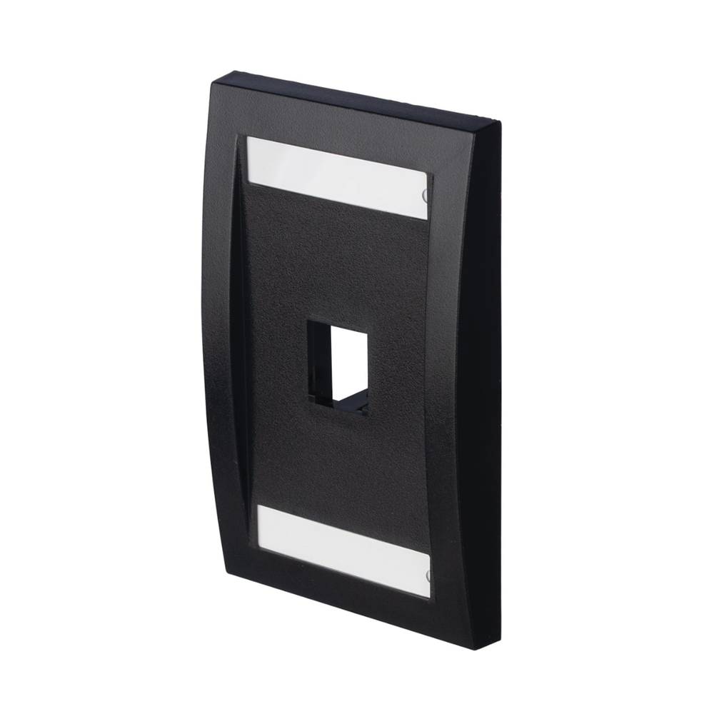 Placa de Pared Vertical Ejecutiva, Salida de 1 Puerto Mini-Com, Con Espacios Para Etiquetas, Color Negro