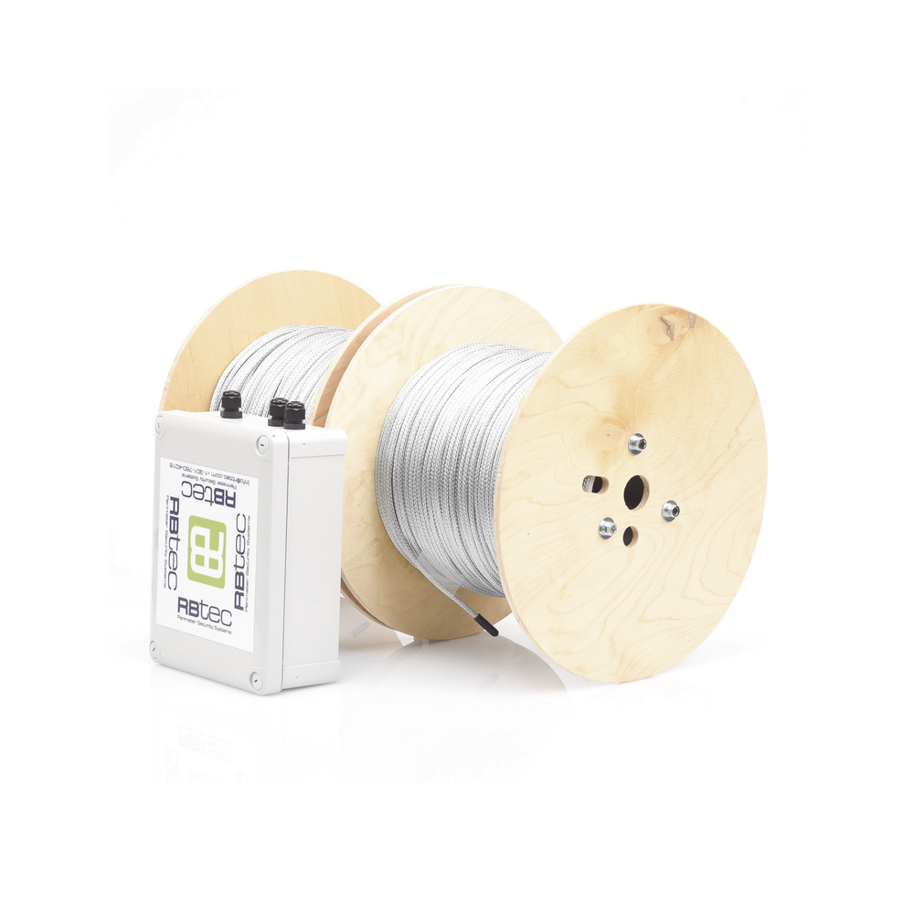 Cable Sensor Perimetral IRONCLAD / 610 m (2,000 ft) / 2 Zonas / Cerca Ciclónica / Sin Falsas Alarmas por Viento / Tarjeta LPU400 / Calibración por