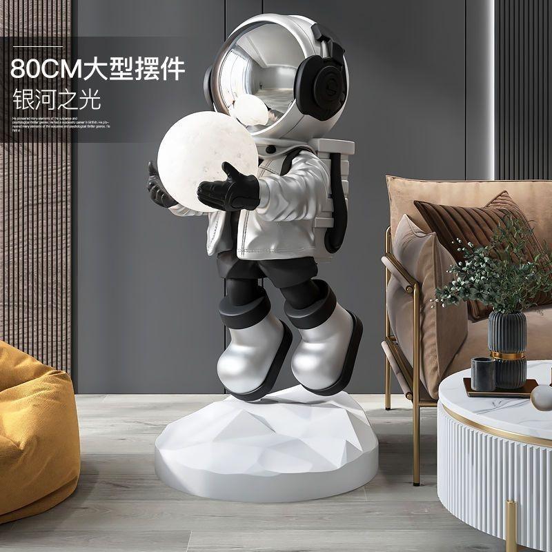 Estatua de astronauta, diferentes modelos de 80cm a 140cm - Ciaespinoza.com