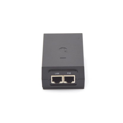 Adaptador PoE Ubiquiti de 24 VDC, 1.0 A Puerto Fast Ethernet