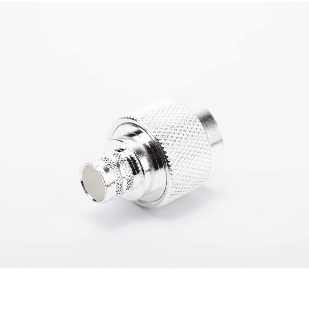Conector N Macho de Anillo Plegable en Cables con Conductor Central AWG-11 ó 13 tipo RG-8/U (BELDEN 8237), RG213/U (8267), RG214 (8268)