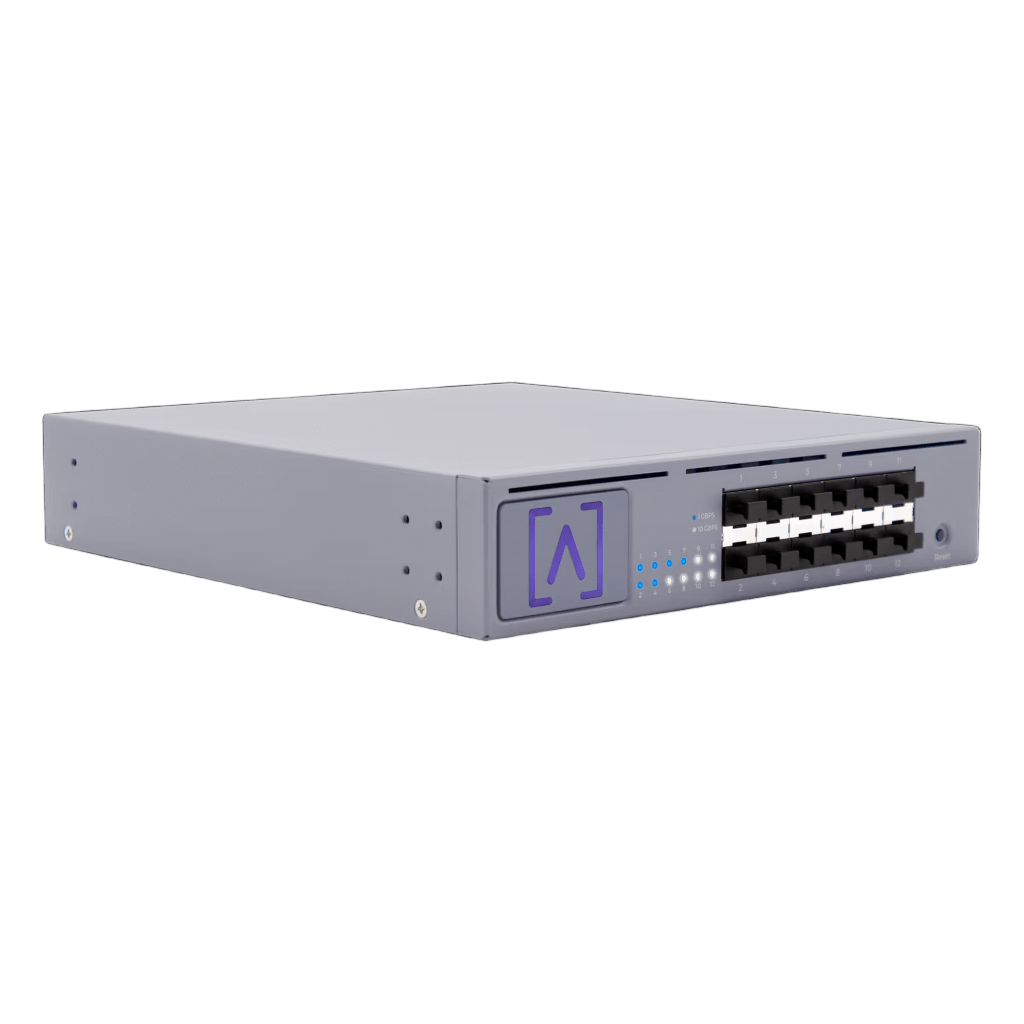 Switch de Distribución 12 Puertos SFP+ / 240 Gbps Capacidad de Switching / 120 Gbps Throughput No-Bloqueante / Gestión Cloud / Bluetooth / Rackmount