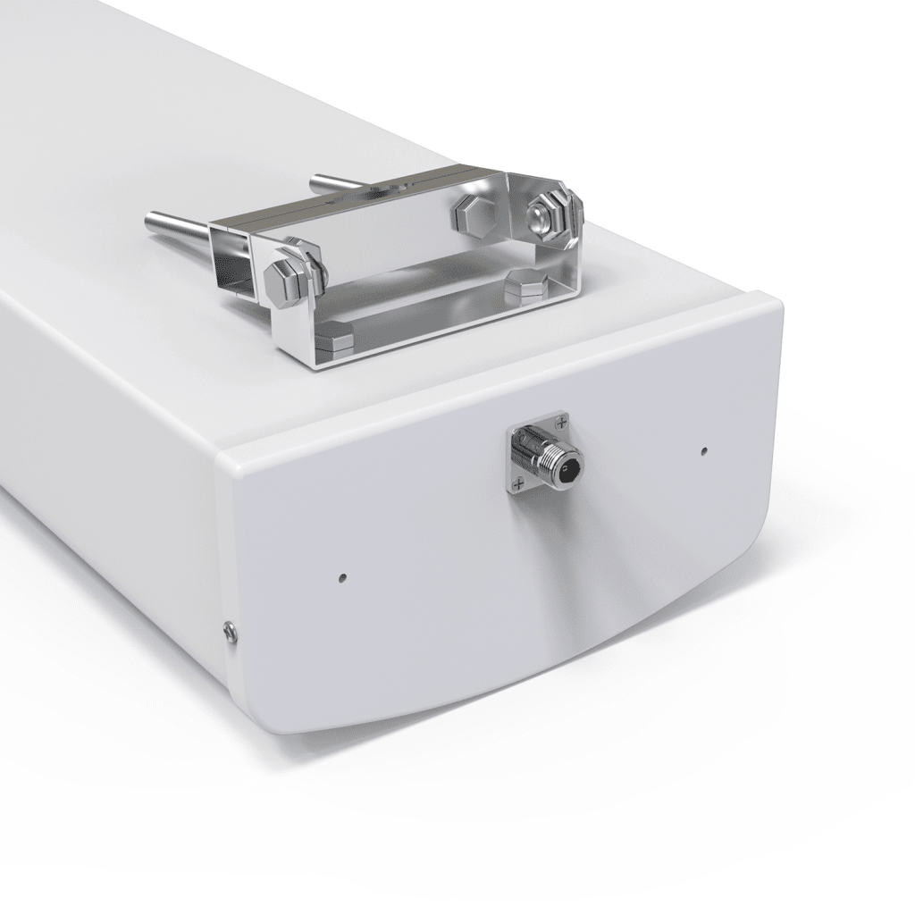 Antena Sectorial para Exterior / Frecuencia 1710-2190 MHz / Ganancia 18 dBi / Ancho de Banda 480 MHz / VSWR ≤1.5 / Potencia Máxima 200W / IP65