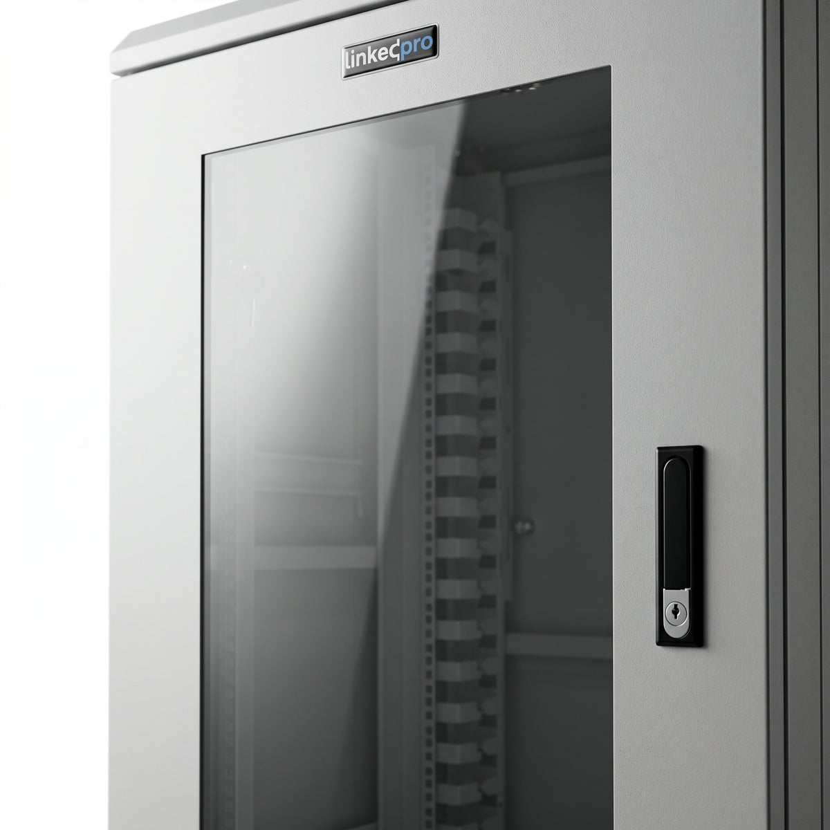 Gabinete Rackeable / 18 Unidades / 19 Pulgadas / Puerta de Cristal / Capacidad de Carga 750 Kg / Dimensiones 600x605x930 mm (23.6x23.8x36.6 in)