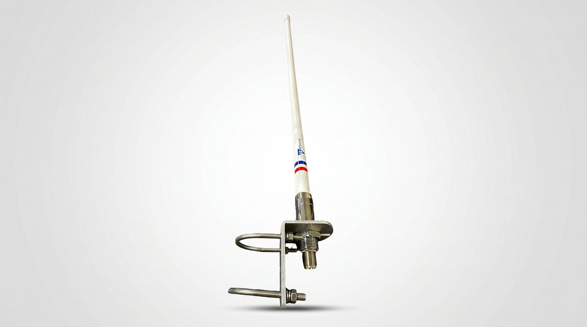 Antena VHF Marina de Alto Rendimiento / 4 dBi / 156-163 MHz / Altura 1100 mm / Color Blanco / Conector SO239