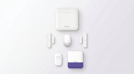 (AX PRO) KIT de Alarma AX PRO con GSM (3G/4G) / Incluye: 1 Hub con bateria de respaldo / 1 Sensores PIR / 2 Contactos Magnéticos / 1 Control Remoto