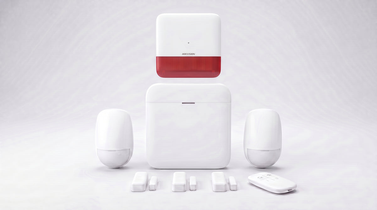 (AX PRO) KIT de Alarma AX PRO / Incluye: 1 Hub con batería de respaldo / 2 Sensores PIR / 3 Contactos Magnéticos mini / 1 Control Remoto / 1 Sirena