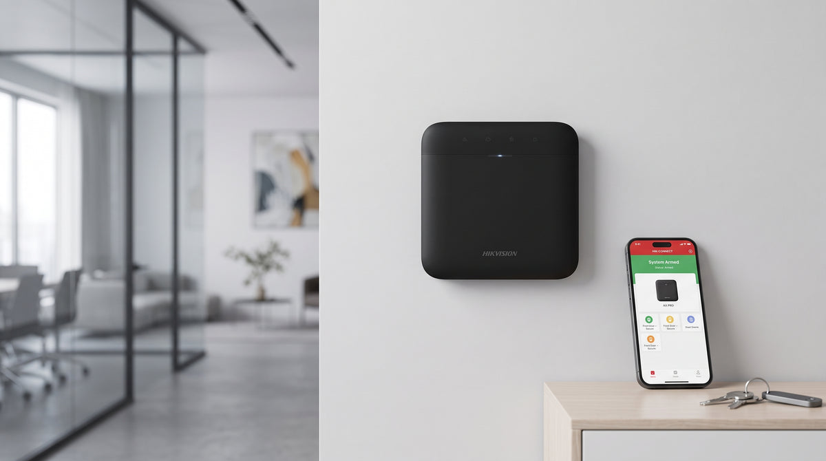 (AX PRO) Panel de Alarma Inalámbrico de Hikvision / Color Negro / Soporta 96 Zonas / GSM 3G/4G, Wi-Fi y Ethernet / Incluye Batería de respaldo