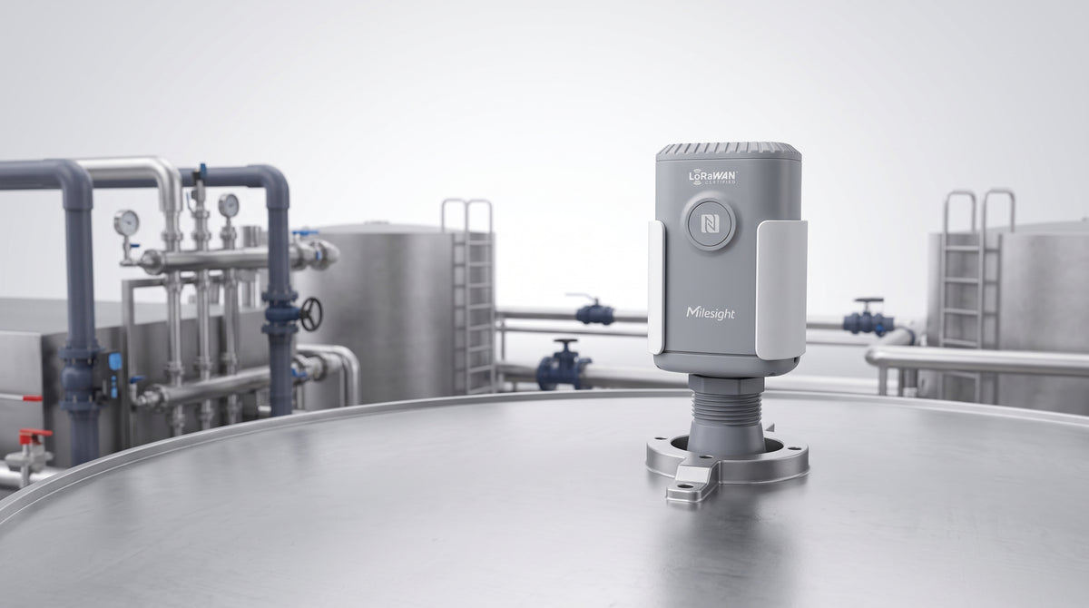 Sensor Ultrasónico LoRaWAN para Medición de Nivel en Tanques y Cisternas / Alcance hasta 5m / IP67 / Batería 10 Años / Telemetría para BMS y Agua