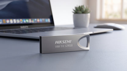 Memoria USB M200 de 16 GB / USB 3.0 / Cuerpo Metálico / Lectura 80 MB/s / Compatible con Windows, macOS, Linux y Android