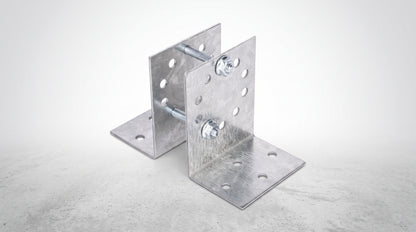 Base Multiposición para postes de paso o esquina / Acero Galvanizado Cal. 12 / 0.36 kg / Kit de Tornillería Incluido / Compatible con 7 Modelos