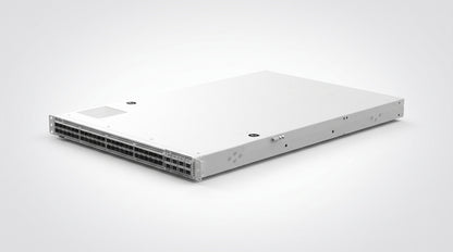 Switch Data Center 100GE / 48 Puertos DSFP 100GE + 8 QSFP-DD 400GE / 16.0 Tbps 5350 Mpps / RDMA RoCEv2 PFC ECN Lossless Ethernet / Capa 3 Spine-Leaf