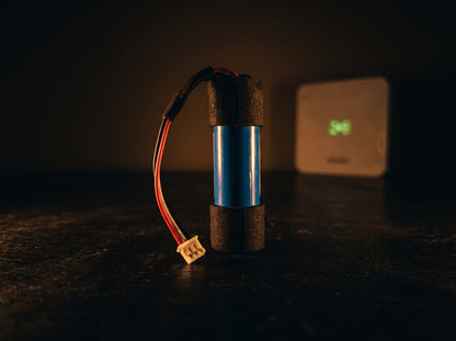 Batería de Litio para Panel de Alarma Hikvision AX HOME / 2750 mAh / 3.7 V / 12 Horas de Autonomía / Cilíndrica 22.5 x 74 mm / 52 g