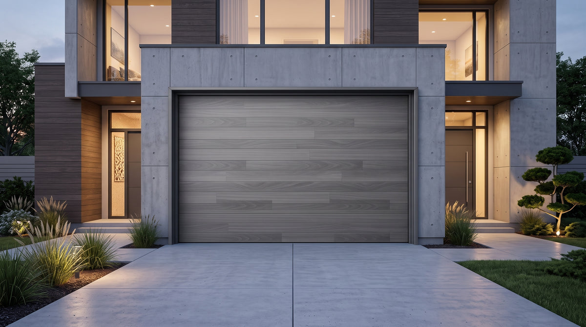 Puerta de Garage de Alta Calidad / Estilo Americano / Acabado Laminado PREMIUM / Color Gris / 16x8 Pies.