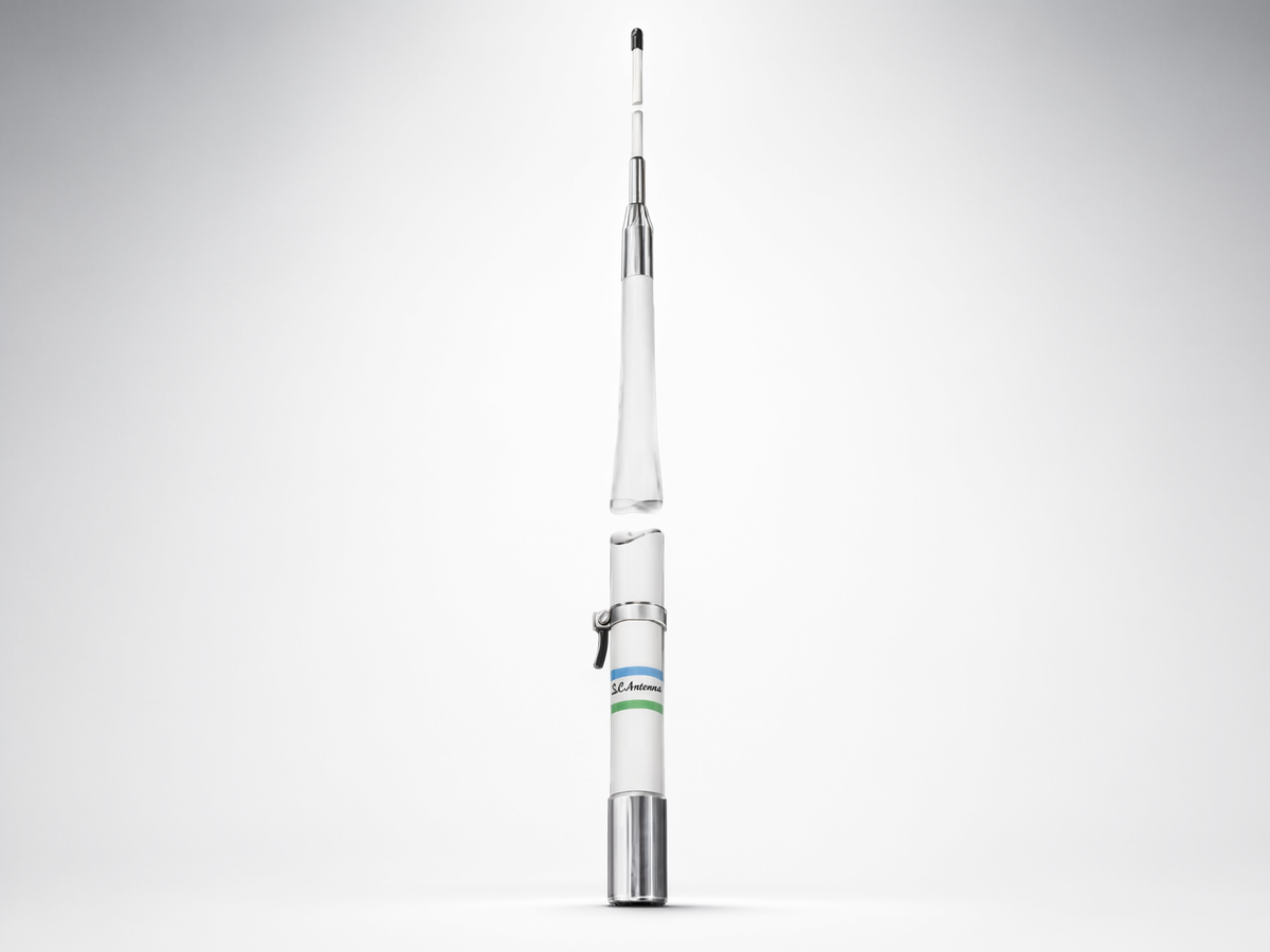 Antena Marina HF SHAKESPEARE 390 / Fibra de Vidrio / 2-30 MHz / 1 kW / 2 Secciones / Requiere Sintonizador / Resonancia 10.8 MHz
