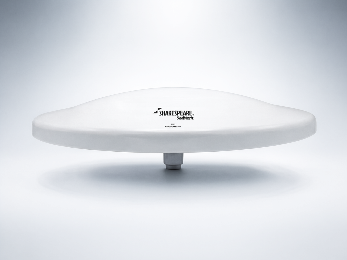 Antena Marina TV SHAKESPEARE 3019 SeaWatch / HDTV / VHF 47-230 MHz y UHF 470-695 MHz / 360° Omnidireccional / Amplificador 30 dB / Conectores F