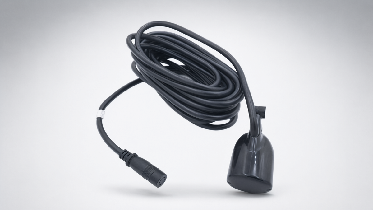 Transductor Skimmer 83/200 / Cruise / Hook² / Tecnología CHIRP / Frecuencia Dual 83/200 kHz / Conector de 7 Pines