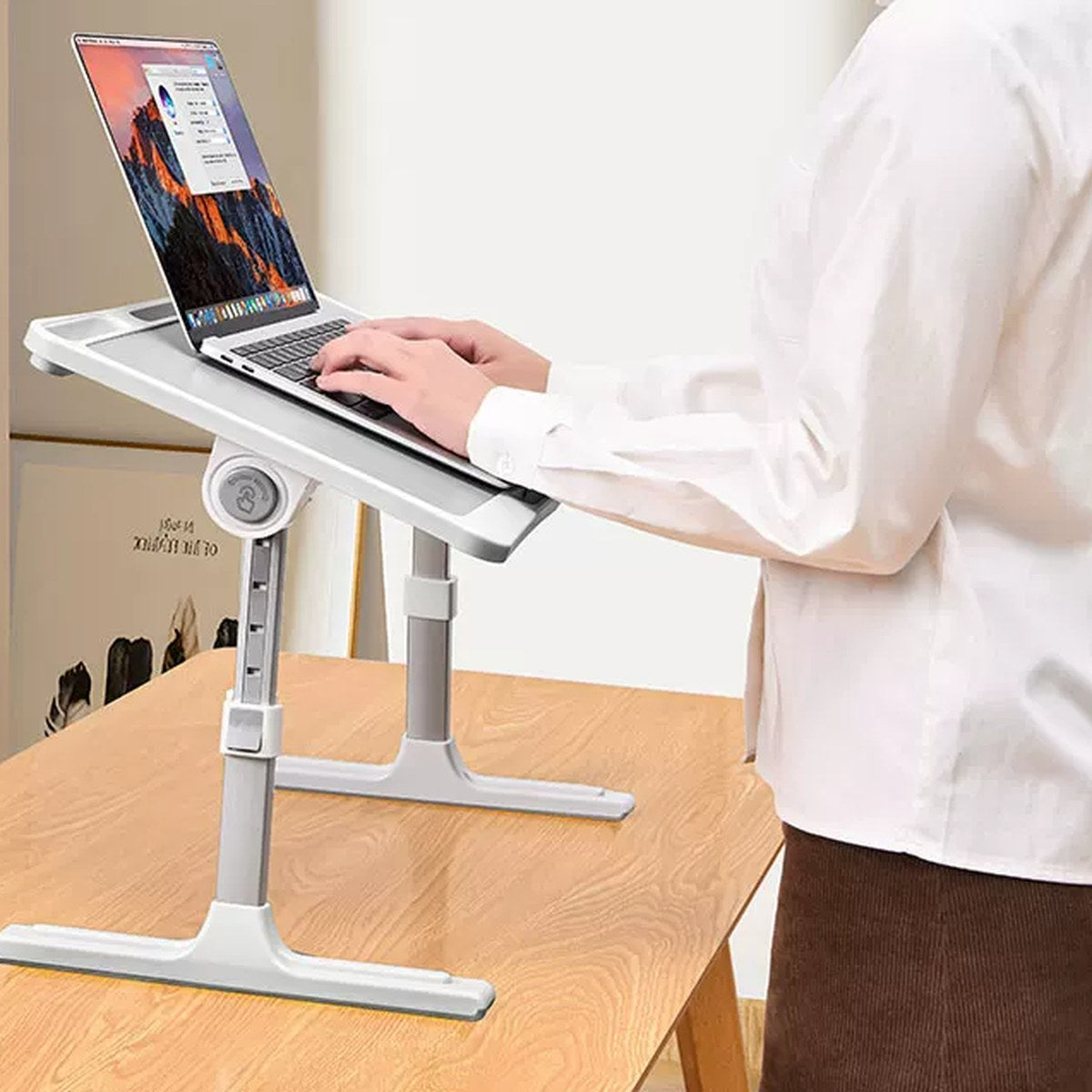 Mesa plegable para laptop y soportes para teclado con altura ajustable (53 × 31.5 o 42 × 26 cm)