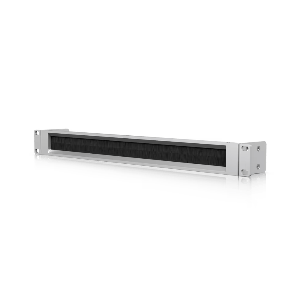 UACC Rack Mount Panel Brush 1U – Panel con Cepillo para Rack que Permite el Paso Ordenado de Cables, Reduce la Entrada de Polvo y Mantiene una