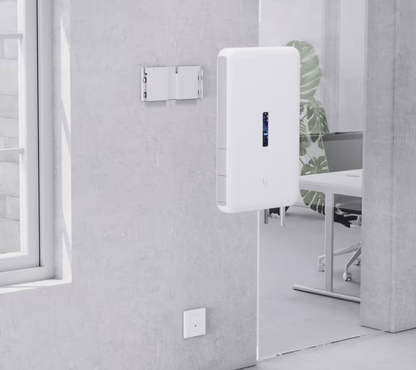 Dream Wall Cloud Gateway 10G Diseñado para Montaje en Pared con WiFi 6 Integrado, Switch PoE de Alta Potencia y Compatibilidad Total con Aplicaciones