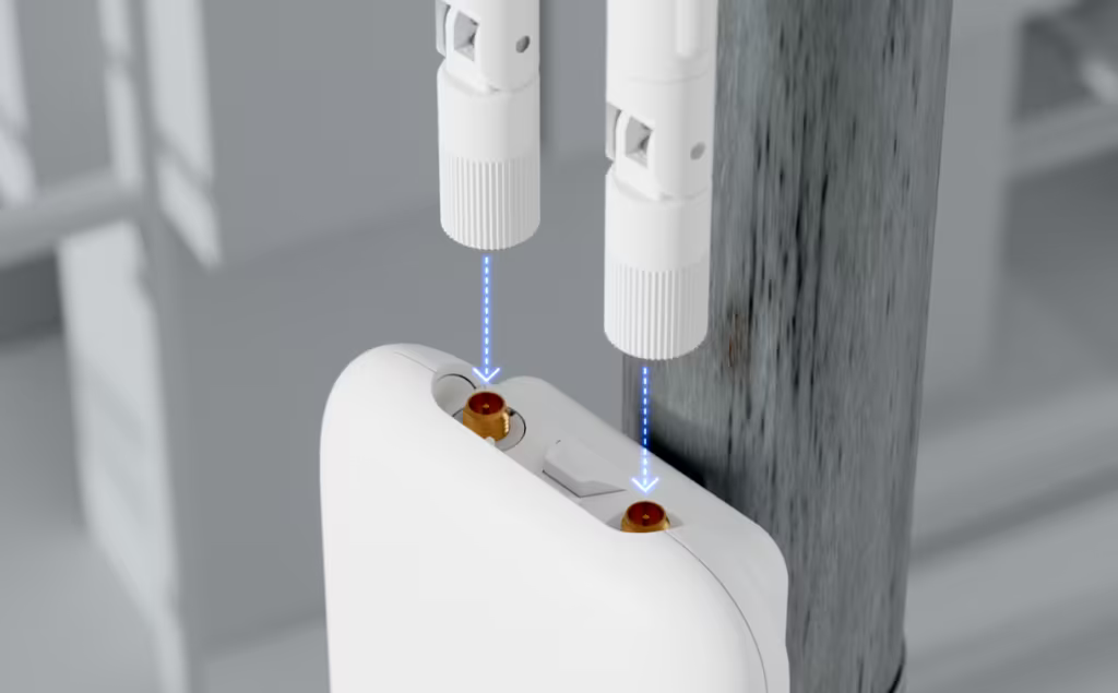 Par de Antenas Omnidireccionales Ideales para el UK-Ultra. Incluye dos Antenas de Doble Banda con 3 dBi en 2.4 GHz y 4 dBi en 5 GHz