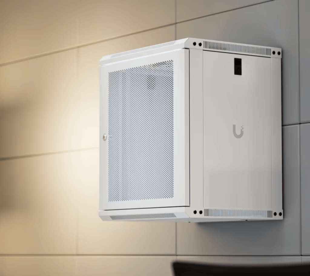 UACC Rack Cabinet 12U (550x 450 mm) - Gabinete Cerrado para Montaje en Pared con Puerta Frontal Perforada, Totalmente Ensamblado con Ventiladores