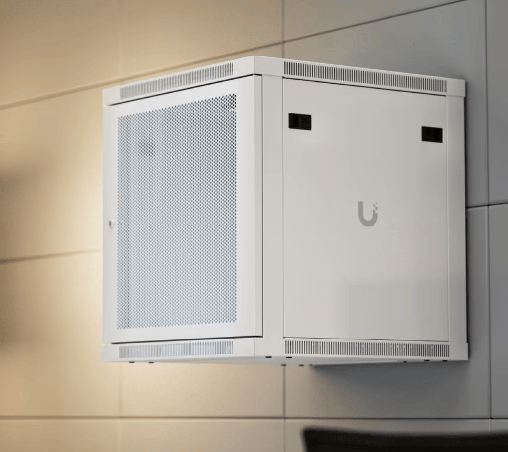UACC Rack Cabinet 12U (598 x 600 mm) - Gabinete Cerrado para Montaje en Pared con Puerta Frontal Perforada, Totalmente Ensamblado con Ventiladores
