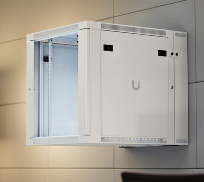 UACC Rack Cabinet 12U (600 x 703 mm) - Gabinete Cerrado para Montaje en Pared con Puerta Frontal de Vidrio Templado, Puerta Trasera Abatible