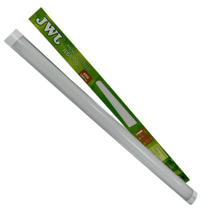 Regleta LED Slim de 40W/ Color de Luz Blanca / 100 - 240 Vca~ 50/60Hz / Ángulo de Luz de 120°.