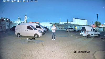 [Dual Light + ColorVu 3.0 + HikAI] Bala IP 8 Megapixel / Lente 2.8 mm / 40 mts IR + Luz Blanca / 2 Microfonos Integrados / Exterior IP67 / Estrobo