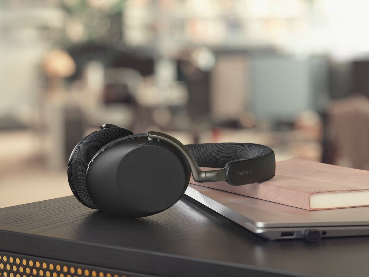 Headset Profesional UC Jabra Evolve3 85 / Bluetooth 5.3 / Cancelación Activa de Ruido Avanzada / 6 Micrófonos IA / 25 Horas Llamadas / 120 Horas