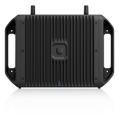 Cloud Gateway Industrial Rugerizado sin Ventilador con Puertos 10 GbE, 350W de Potencia Total para Despliegues PoE de Alta Densidad, Enrutamiento